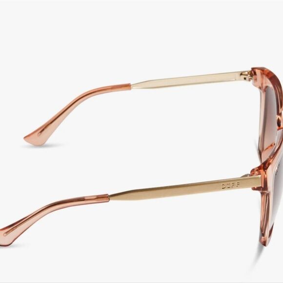 Diff Eyewear Hailey Oversized Sunglasses- Nude Crystal Brown Gradient - Picture 3 of 10
